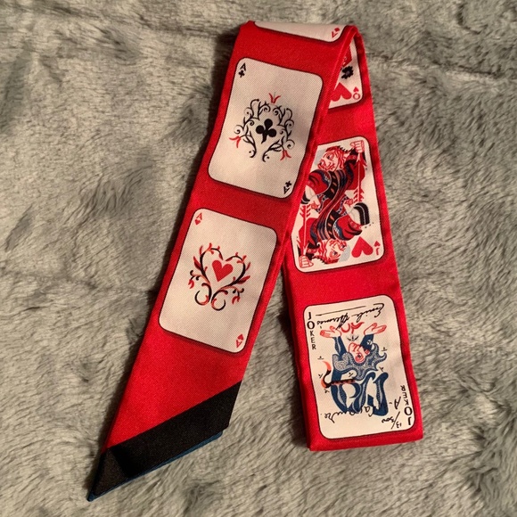 HERMES Twilly Playing Card Pattern - Picture 6 of 12